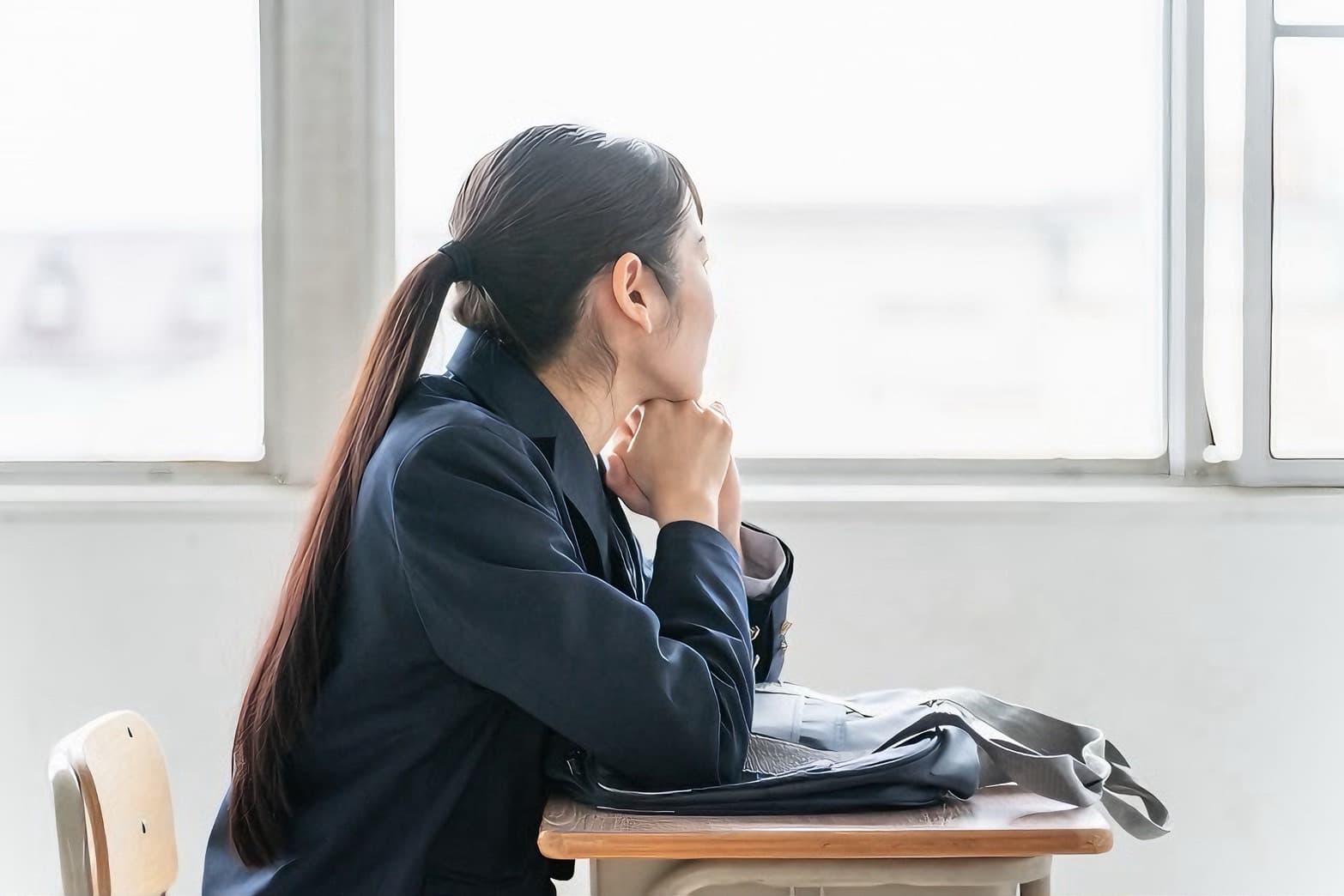 総合型選抜(AO入試)で慶應義塾大学を目指す高校生たち